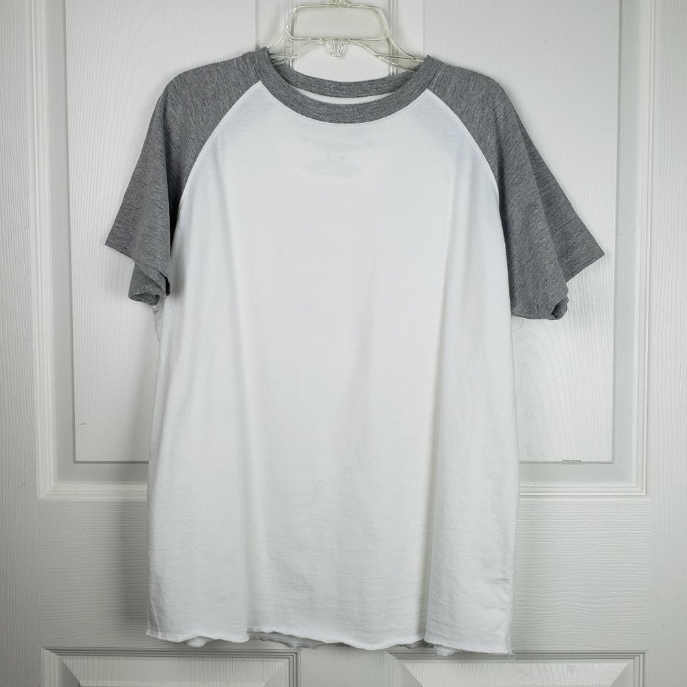 FERRUCHE White Workout T-Shirt size small